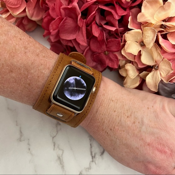 Caramel Brown Double Cuff Leather Watchband for Apple iWatch - Picture 10 of 15